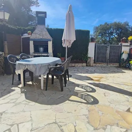 度假居 Casa Aurora, Piscina , Wifi, Jardin 5-6 Pax *