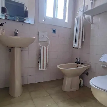 Holiday home Casa Aurora Piscina Wifi Jardin 56 Pax *